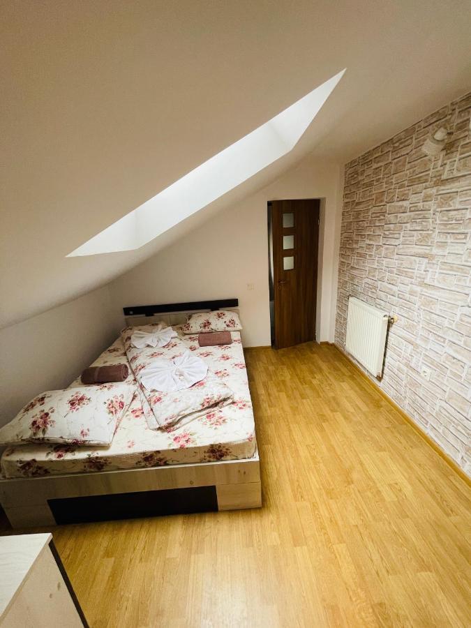 Апартаменты Casa Cu Balcon Брашов Экстерьер фото