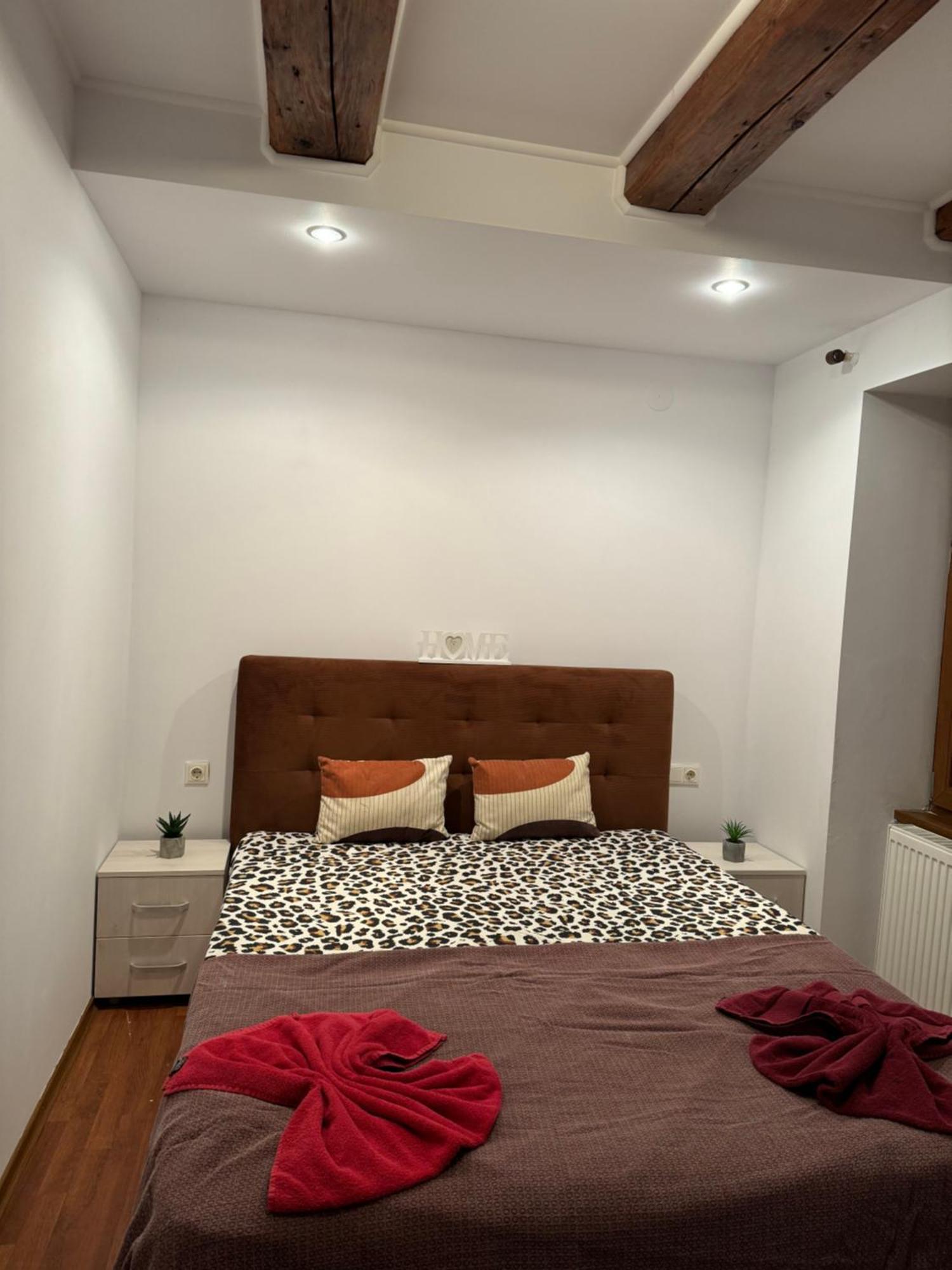 Апартаменты Casa Cu Balcon Брашов Экстерьер фото